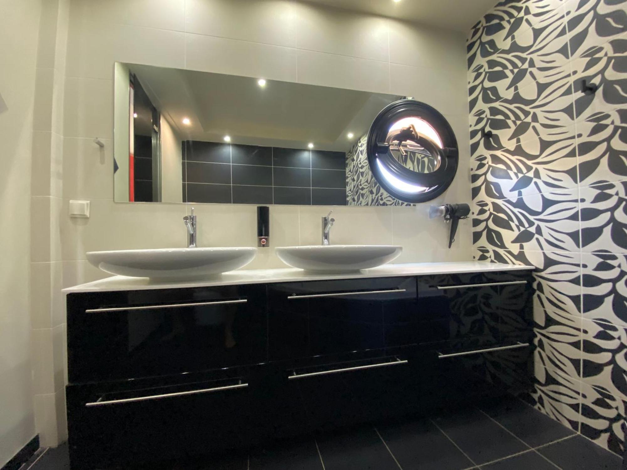 Luxury View Apartment 10Min From Athens Airport Koropíon Exterior foto